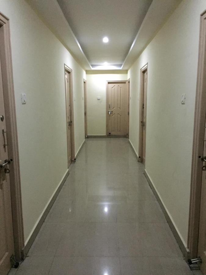 Hotel Suprabath Towers Τιρουπάτι Εξωτερικό φωτογραφία